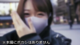 20歳の女子大生、えまちゃんが寮で珍しいjdちゃんをゲット!