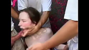 La Experiencia Sexual Definitiva En Grupo: Adolescentes (18+) Y Delicias Anales