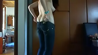 Mom'S Italian Curves On Display As She Tries On Tight Jeans