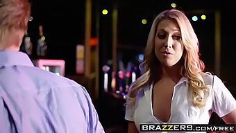 Scéna So Samanthou Bentley A Drsným Sexom S Brazzers - She'S About To Squirt