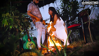 Orgie En Plein Air Avec Starsudipa Et Son Groupe D'Amis