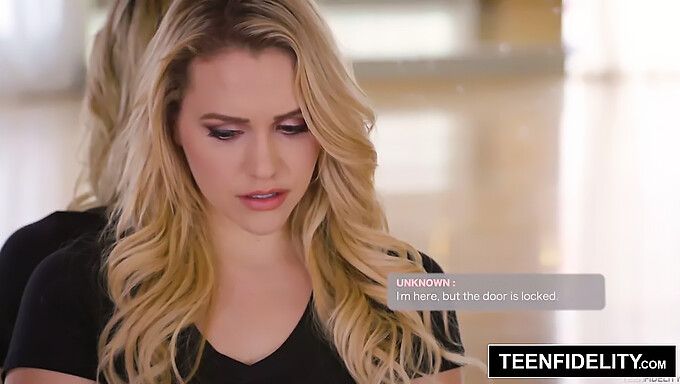 Η Mia Malkova Δείχνει Τις Εκβιαστικές Της Ικανότητες Σε Αυτό Το Βίντεο.