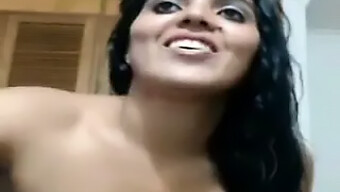 Amateur Desi Girl Masturbates To Pleasure