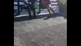 Parejas Participando En Actividades Sexuales En Un Crucero