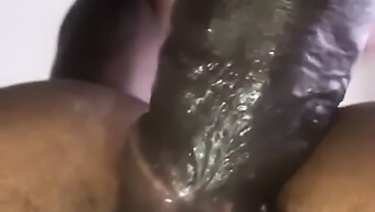 Amateur Teen'S Gaping Pussy Gets Creampied