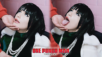 ¡experimenta El Placer Supremo Con Este Cosplayer De One Punch Man - Fubuki Cosplay!