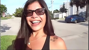 O Garanhão Italiano Encontra A Garota Dtf Na Jersey Shore Para Um Sexo Hardcore Na Academia