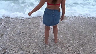 Teen (18+) Gets A Cumshot On The Beach