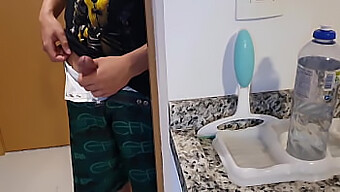 White Milf Boss Gets Fucked In The Kitchen